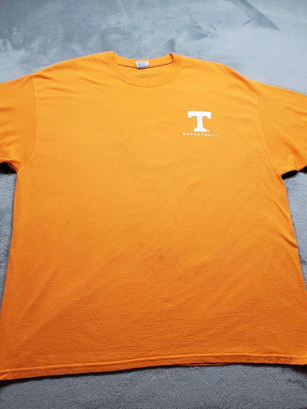 Tennessee Vols Basketball Logo Short Sleeve Tshirt Orange Gildan Heavy Men Sz XL